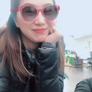 Meet your Posher, Amy